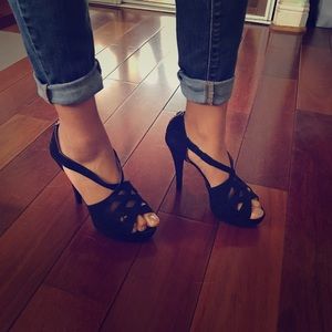 Guess - Black Platform Heels